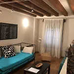 Edificio Con 2 Opciones Duplex 3 Y 1 En Plaza Mayor Lägenhet